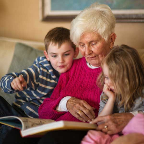 children helping grandparents