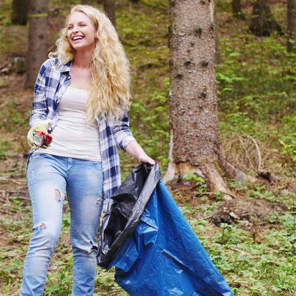 A young woman picks up garbage as a way to redefine what volunteer means to her.